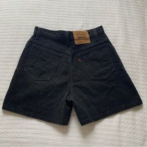 Vintage Black Levi’s Orange Tab Shorts